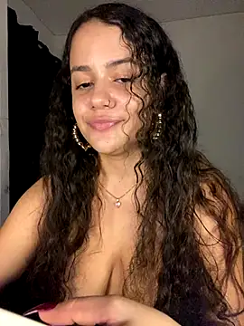 Snapshot of demonaughtyyy chatting on December 2025 04:41:04 AM demonaughtyyy online show from December 2025 04:41:04 AM