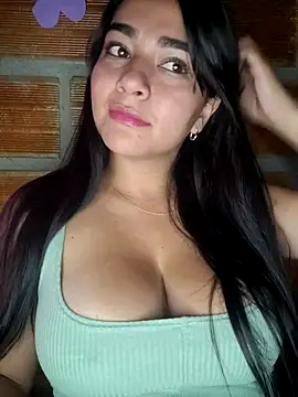 Snapshot of alison_villalobo chatting on December 2025 03:47:02 AM alison villalobo online show from December 2025 03:47:02 AM