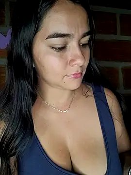 Snapshot of alison_villalobo chatting on January 2026 02:36:02 AM alison villalobo online show from January 2026 02:36:02 AM