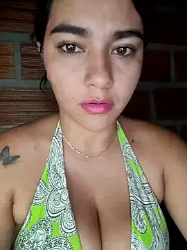 Snapshot of alison_villalobo chatting on January 2026 11:18:02 PM alison villalobo online show from January 2026 11:18:02 PM