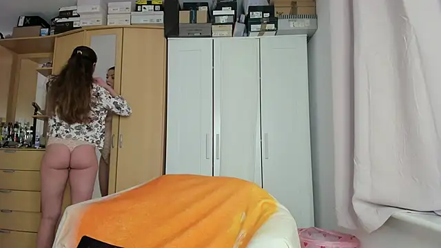 Rolla Coaster online show from March 2025 02:04:01 AM