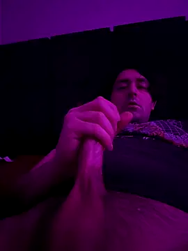 Snapshot of GreysonFox chatting on November 2025 03:06:01 AM GreysonFox online show from November 2025 03:06:01 AM