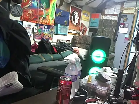 CloudDadddyyy420 online show from December 2024 06:38:02 PM