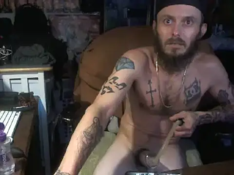 CloudDadddyyy420 online show from February 2025 10:35:01 AM