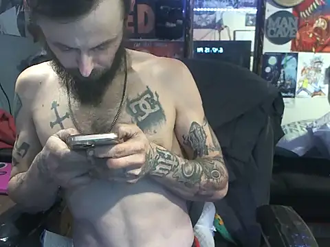 CloudDadddyyy420 online show from February 2025 11:48:01 PM