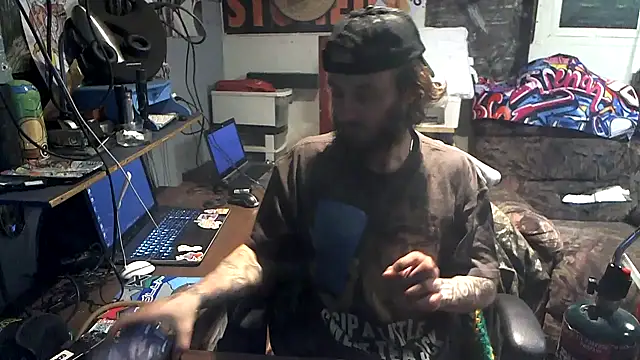 CloudDadddyyy420 online show from January 2026 09:51:01 PM