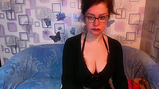 Snapshot of milfsexy chatting on April 2026 09:59:01 AM milfsexy online show from April 2026 09:59:01 AM