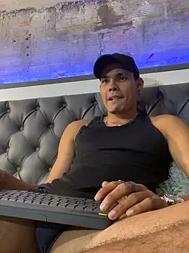 Snapshot of rick03_leto chatting on March 2025 10:15:02 AM rick03 leto online show from March 2025 10:15:02 AM