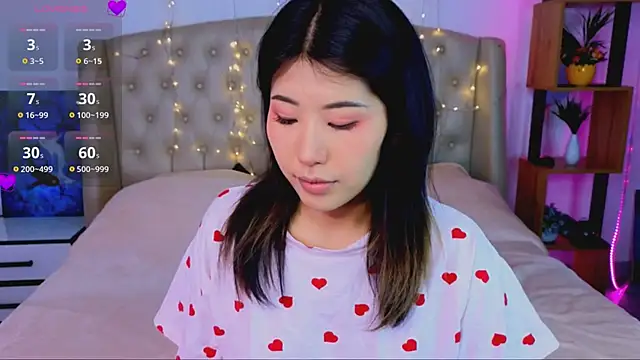 Wendy  Hills online show from March 2025 12:26:02 PM