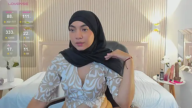 Snapshot of Sooffii_1 chatting on December 2024 02:09:01 AM Sooffii 1 online show from December 2024 02:09:01 AM