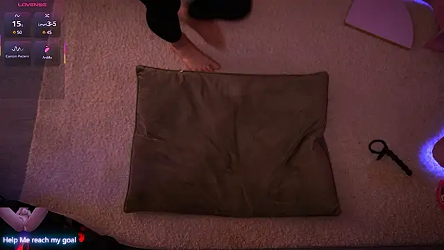 Snapshot of Redhead_Shark_new chatting on March 2026 01:18:02 PM Redhead Shark new online show from March 2026 01:18:02 PM