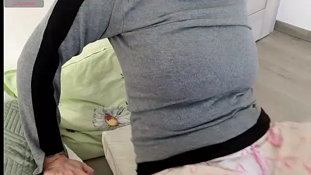 Claraxxxxx online show from March 2025 12:12:01 PM