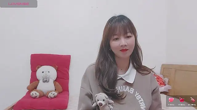 Holygirlsweet777 online show from January 2025 01:34:02 AM