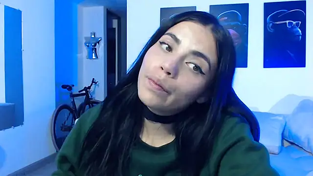 Snapshot of i_am_nina_ chatting on January 2025 12:55:02 AM i am nina online show from January 2025 12:55:02 AM