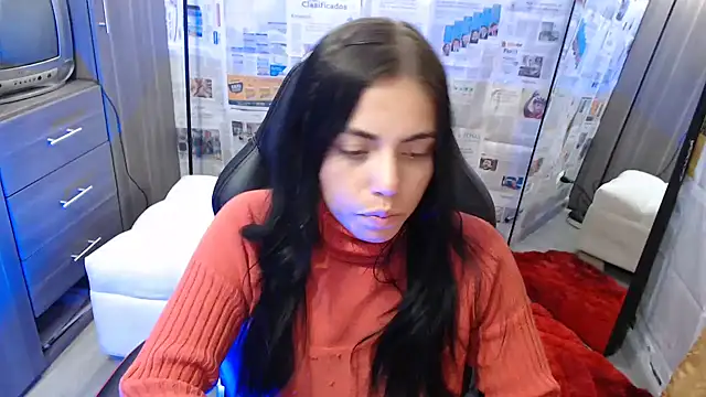 Snapshot of i_am_nina_ chatting on February 2025 02:29:02 AM i am nina online show from February 2025 02:29:02 AM