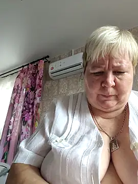 EffectFiona online show from September 2025 04:25:02 AM