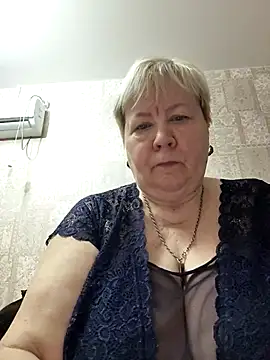 EffectFiona online show from January 2026 11:52:02 PM