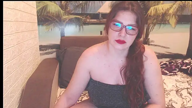 Queen  Natasha online show from November 2025 09:57:02 PM