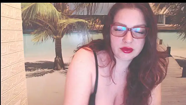 Snapshot of Queen__Natasha chatting on April 2026 09:50:01 PM Queen Natasha online show from April 2026 09:50:01 PM