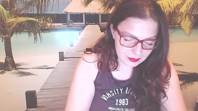 Snapshot of Queen__Natasha chatting on May 2026 09:23:02 PM Queen Natasha online show from May 2026 09:23:02 PM