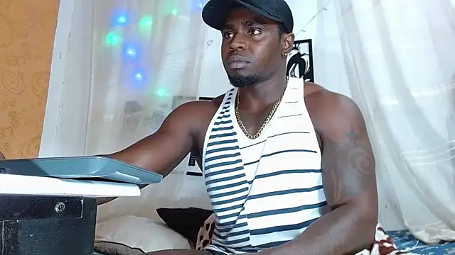 Snapshot of angel_bonbom chatting on December 2024 02:49:02 AM angel bonbom online show from December 2024 02:49:02 AM