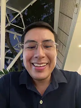 andrewmhilton  online show from February 2025 11:43:02 PM