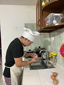 andrewmhilton  online show from March 2025 08:17:01 PM