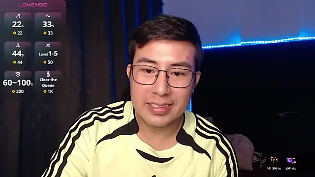 andrewmhilton  online show from February 2026 06:26:01 AM