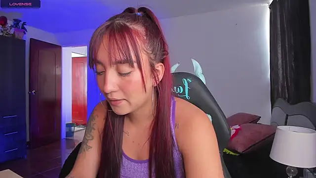 Snapshot of _Tammyy chatting on January 2025 04:52:02 PM Tammyy online show from January 2025 04:52:02 PM