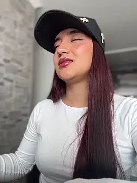  Tammyy online show from March 2026 05:19:02 PM