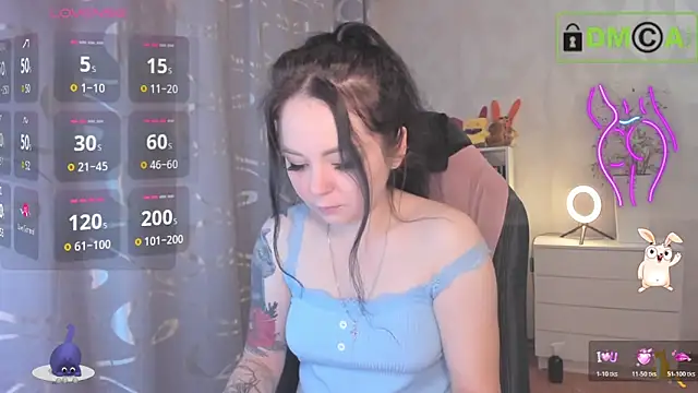 Snapshot of AnnyHoney_ chatting on October 2025 07:55:02 AM AnnyHoney online show from October 2025 07:55:02 AM