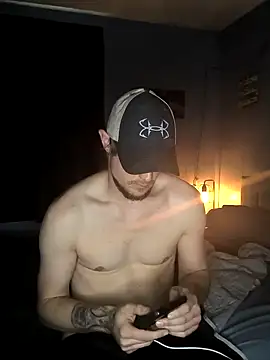 Snapshot of Midwestalpha chatting on February 2025 06:31:01 PM Midwestalpha online show from February 2025 06:31:01 PM