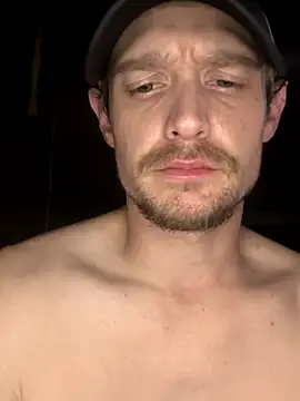 Snapshot of Midwestalpha chatting on November 2025 08:13:01 AM Midwestalpha online show from November 2025 08:13:01 AM