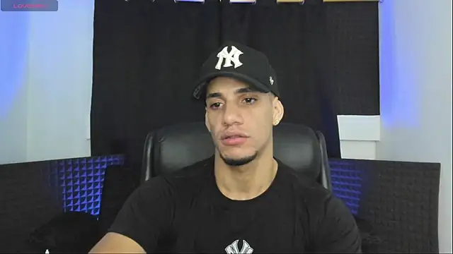 jhonnysnow17 online show from July 2026 01:29:01 AM