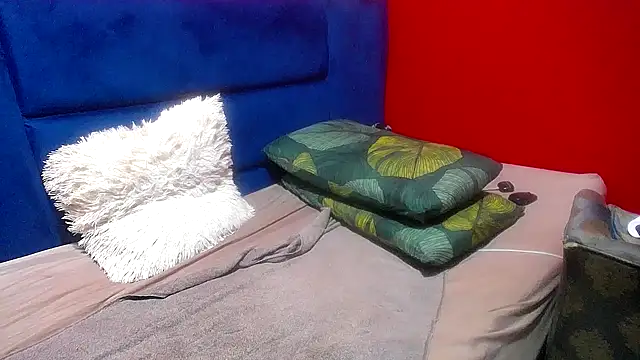 Snapshot of Lelety79 chatting on September 2025 06:09:02 PM Lelety79 online show from September 2025 06:09:02 PM