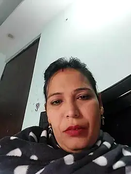 Poojabhabi101 online show from December 2024 07:45:02 AM