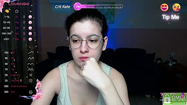 Snapshot of Aminabeatris chatting on March 2025 12:28:01 PM Aminabeatris online show from March 2025 12:28:01 PM