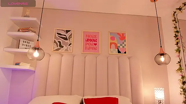 Snapshot of cute__cherry_ chatting on September 2025 08:12:02 PM cute cherry online show from September 2025 08:12:02 PM