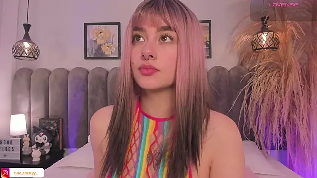 cute  cherry  online show from April 2026 07:23:02 PM