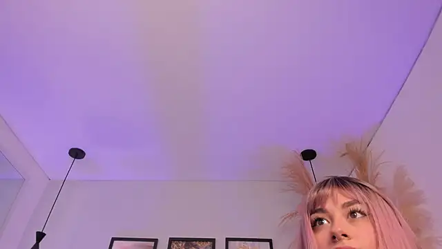 cute  cherry  online show from July 2026 08:22:01 PM