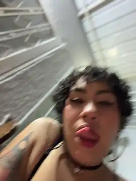 ZahaRoseee online show from February 2026 12:22:02 AM