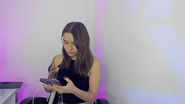  alicerosse2 online show from February 2025 11:45:01 PM