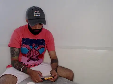 transgenderboy online show from May 2026 06:42:02 PM