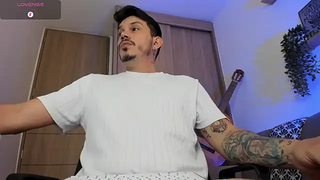 alejandro stark online show from May 2026 10:54:01 AM