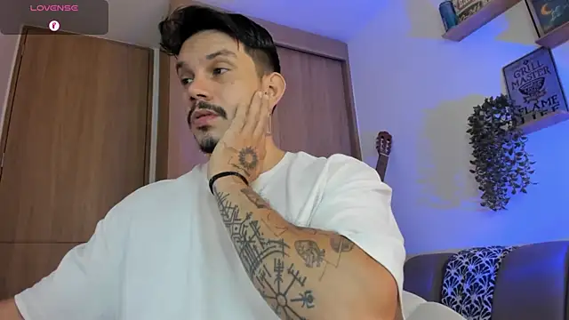 alejandro stark online show from July 2026 09:18:01 AM