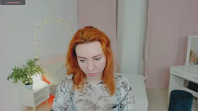 Snapshot of melissa_adamss chatting on December 2024 04:28:02 PM melissa adamss online show from December 2024 04:28:02 PM