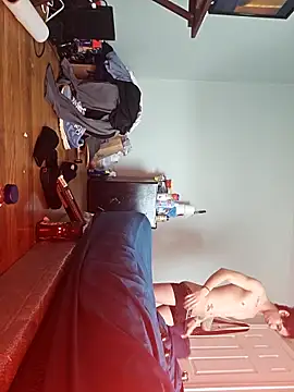 Snapshot of LiverandBrat77 chatting on February 2025 04:11:02 PM LiverandBrat77 online show from February 2025 04:11:02 PM