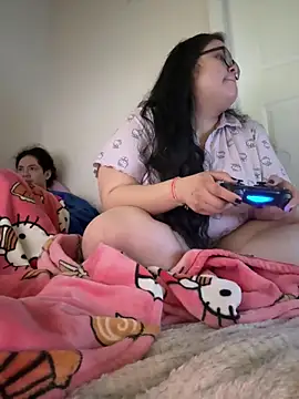 Snapshot of LiverandBrat77 chatting on March 2026 05:52:01 PM LiverandBrat77 online show from March 2026 05:52:01 PM