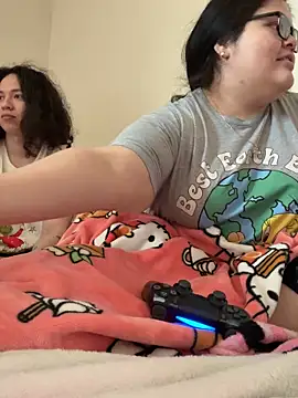 Snapshot of LiverandBrat77 chatting on March 2026 04:55:01 PM LiverandBrat77 online show from March 2026 04:55:01 PM