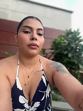 GigiiStone online show from January 2025 10:40:01 PM